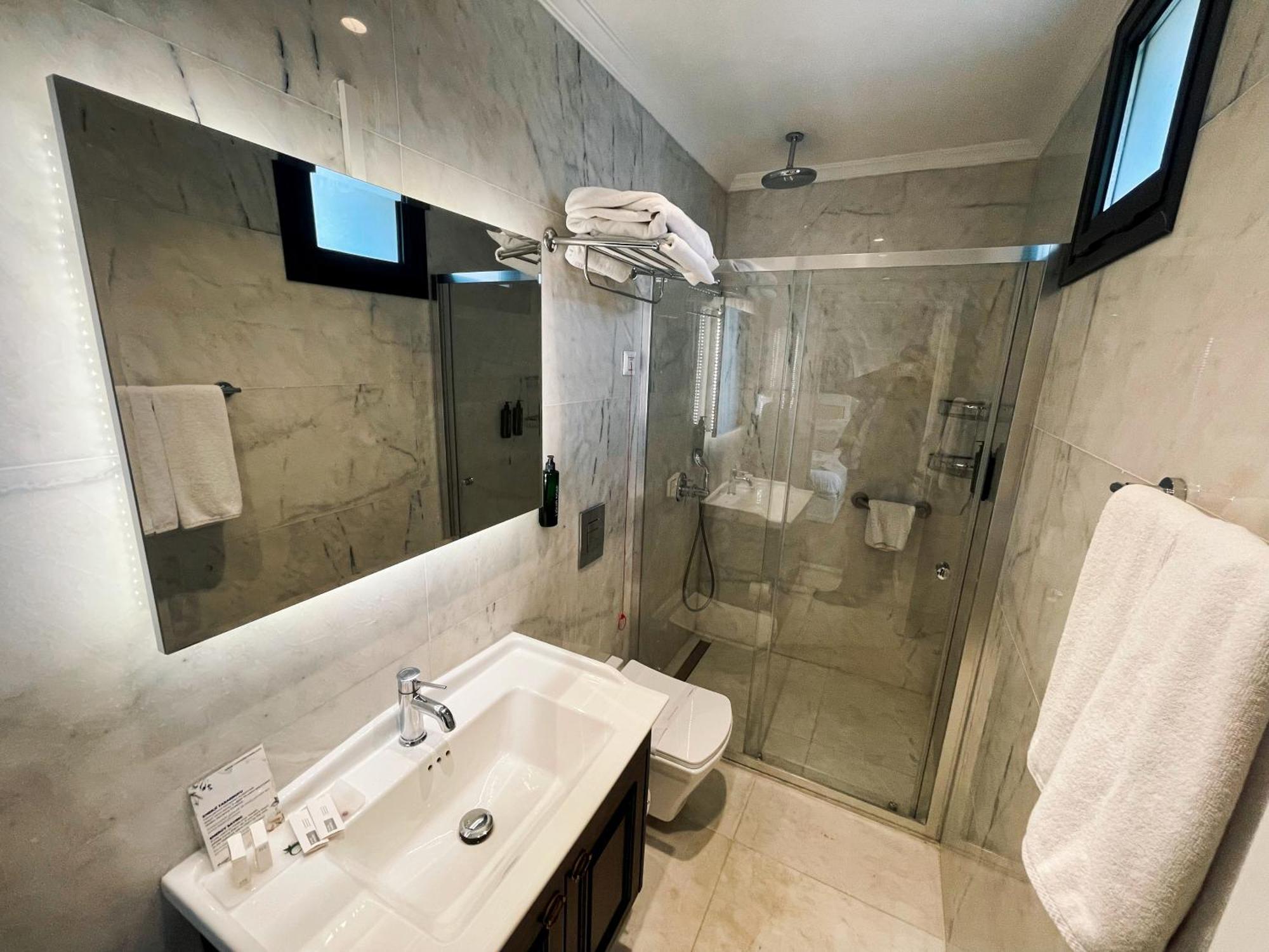 Dbd Hotel Bayrakli İzmir Kültér fotó